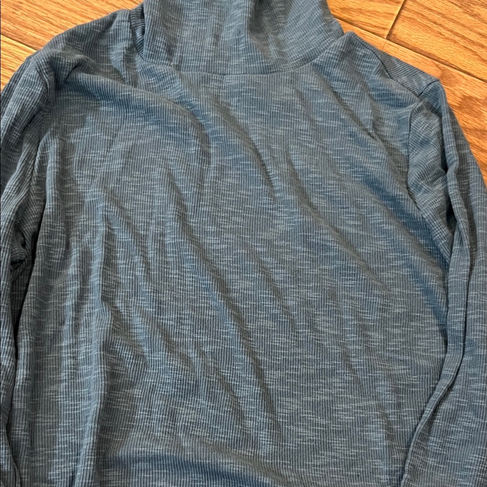 GAP Ribbed Blue Turtleneck - Picture 3 of 4